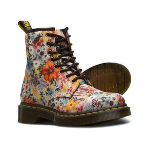 Floral Doc Martens: only worn twice